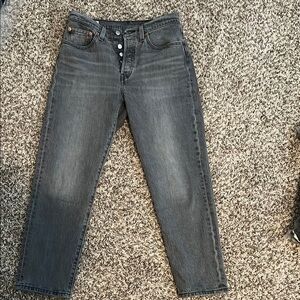 Women's Gray Ankle Jeans